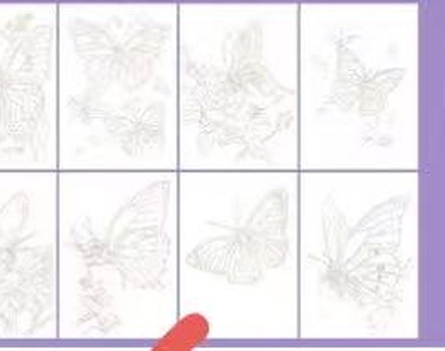 Las 8 láminas guiadas con dibujo de mariposas del kit de acuarela Moments