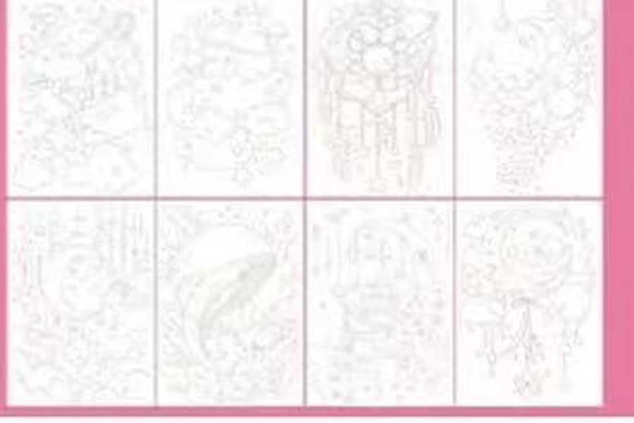 Las 8 láminas guiadas con dibujo nocturno del kit de acuarela Noche de Moments